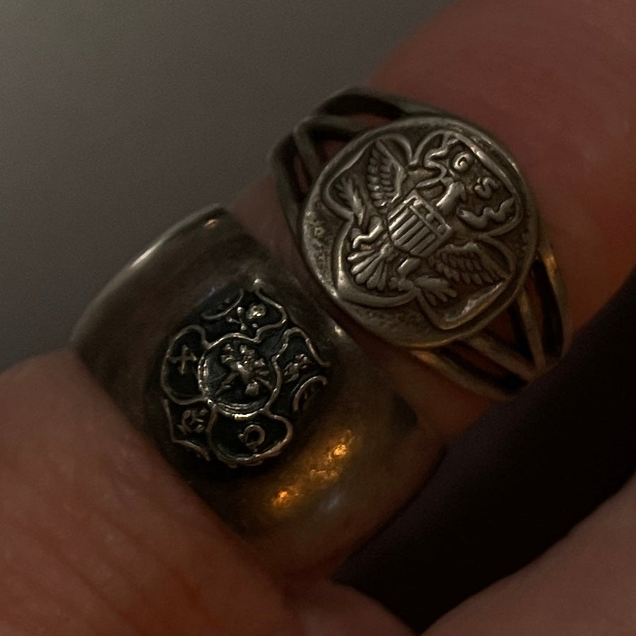 Crest Rings