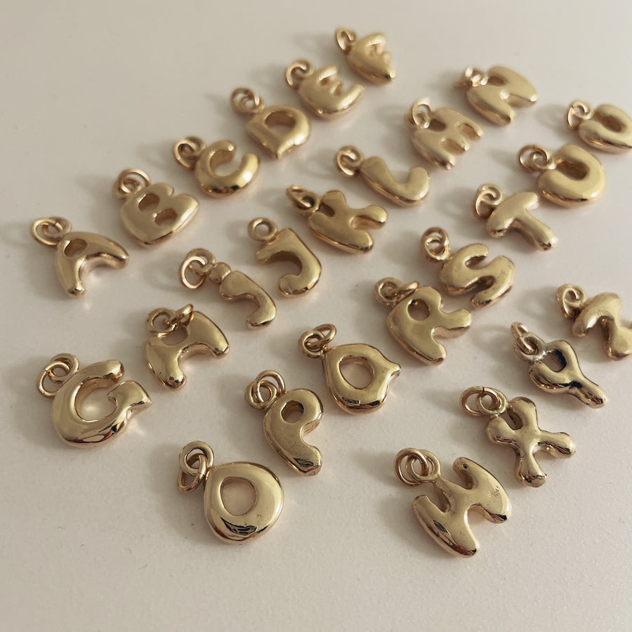WHOLESALE Gold Letter Bead Grab Bag, charms for jewery making, alphabe –  Swoon & Shimmer